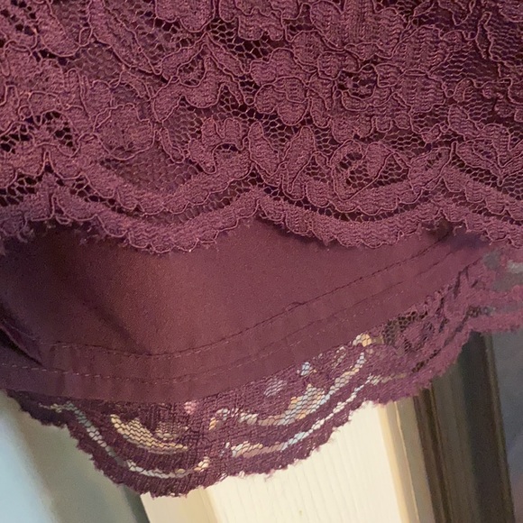 Deep purple mini lace skirt scalloped hem - Picture 5 of 5